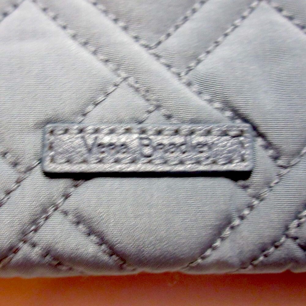 Vera Bradley RFID Georgia Microfiber Wallet Charcoal (Grey) NWT - Picture 3 of 9